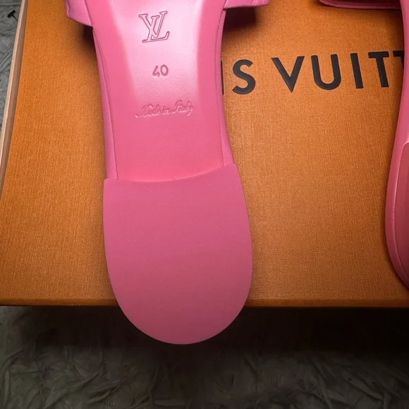 Louis Vuitton Pink Revival Flat Mule - Picture 6 of 11